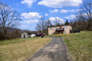 8750 Cole Ln, Aurora, IN 47001 - Photo 2