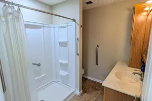 511 Jefferson St, Vevay, IN 47043 - Photo 14