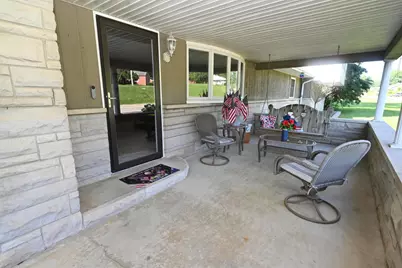 826 E Beech St, Osgood, IN 47037 - Photo 2
