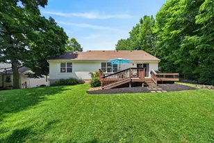 1607 Brookridge Cir Dr, Lawrenceburg, IN 47025 - Photo 34