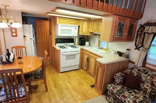 15026 Flamingo Dr, Brookville, IN 47012 - Photo 8