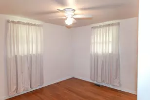 106 W 1st St, Hanover, IN 47243 - Photo 24