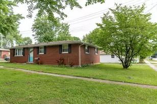 106 W 1st St, Hanover, IN 47243 - Photo 32