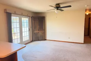 9036 Green Meadow Dr, Brookville, IN 47012 - Photo 4