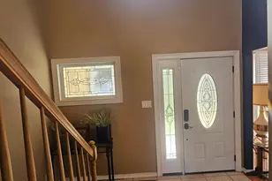 1738 Brookridge Cir Dr, Lawrenceburg, IN 47025 - Photo 8