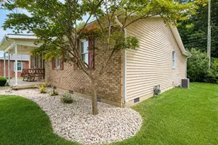 9080 Whitewater Dr, Brookville, IN 47012 - Photo 14