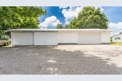 6140 N Philomath Road, Brownsville, IN 47325 - Photo 2