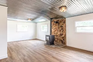 6140 N Philomath Rd, Brownsville, IN 47325 - Photo 4
