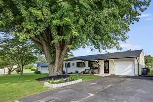 1332 W 6th St, Connersville, IN 47331 - Photo 1
