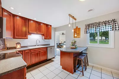 1332 W 6th Street, Connersville, IN 47331 - Photo 8