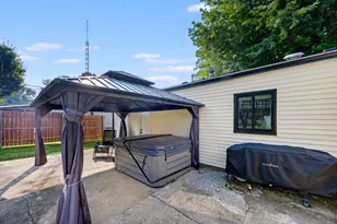 1332 W 6th St, Connersville, IN 47331 - Photo 26