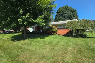 829 Ridge Ave, Rising Sun, IN 47040 - Photo 4