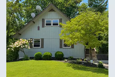 20227 Lakeview Drive, Lawrenceburg, IN 47025 - Photo 1