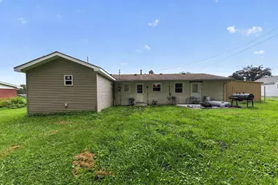 526 Clearview Lane, Versailles, IN 47042 - Photo 2