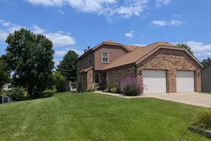 7018 Sherman Dr, Aurora, IN 47001 - Photo 2