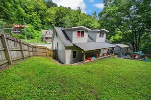 173 Market St, Aurora, IN 47001 - Photo 20