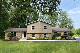 61 Westbrook Dr, Batesville, IN 47006 - Photo 1