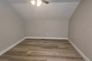 622 Marmot Ln, Aurora, IN 47001 - Photo 24