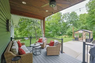 1698 Fieldcrest Dr, Lawrenceburg, IN 47025 - Photo 44