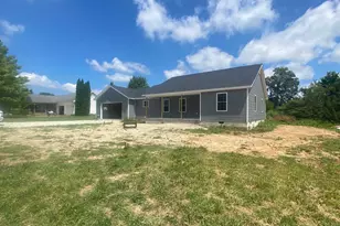 5979 S Micah Dr, Connersville, IN 47331 - Photo 4