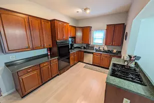 307 Tell St, Vevay, IN 47043 - Photo 8