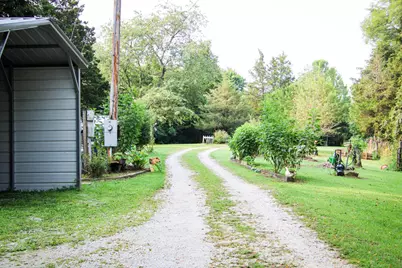 10110 Haubrock Rd, Sunman, IN 47041 - Photo 12