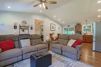 20129 Loop Road, Batesville, IN 47006 - Photo 8