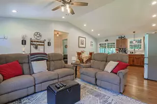 20129 Loop Rd, Batesville, IN 47006 - Photo 8