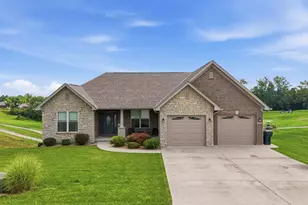 20588 Augusta Dr, Lawrenceburg, IN 47025 - Photo 1