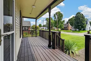 577 Nowlin Ave, Lawrenceburg, IN 47025 - Photo 2