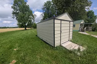 2604 E Buckeye Ln, Madison, IN 47250 - Photo 2