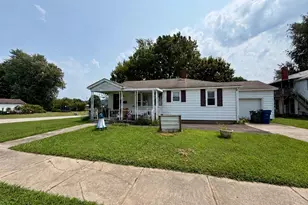 401 S Walnut St, Rising Sun, IN 47040 - Photo 2