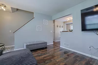 5095 Hill Springs Ct, Lawrenceburg, IN 47025 - Photo 6