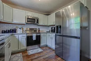 5095 Hill Springs Ct, Lawrenceburg, IN 47025 - Photo 10