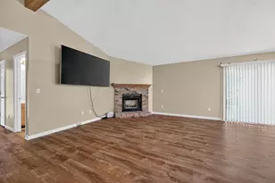 20652 Heather Ct, Lawrenceburg, IN 47025 - Photo 6