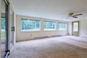 112 Hillview Dr, Aurora, IN 47001 - Photo 8