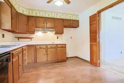 112 Hillview Drive, Aurora, IN 47001 - Photo 12