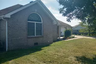 169 N Rdg Rd, Versailles, IN 47042 - Photo 2