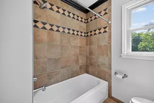 205 Donna Dr, Aurora, IN 47001 - Photo 14