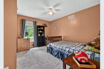1807 Fieldcrest Drive, Lawrenceburg, IN 47025 - Photo 24