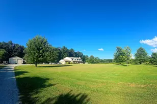 11302 Gutapfel Rd, Sunman, IN 47041 - Photo 4