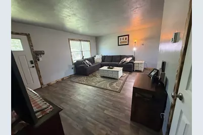 535 Clearview Lane, Versailles, IN 47042 - Photo 2