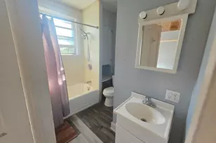 212 Mary St, Lawrenceburg, IN 47025 - Photo 8