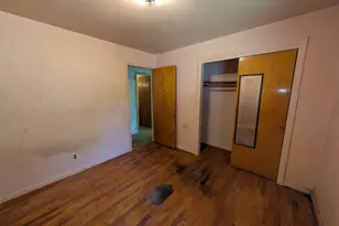 1924 Locust St, Madison, IN 47250 - Photo 12