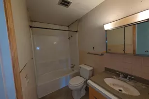 1924 Locust St, Madison, IN 47250 - Photo 14