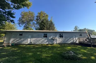 19058 Mount St, Metamora, IN 47030 - Photo 10