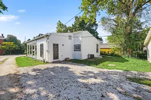 108 W Seminary St, Vevay, IN 47043 - Photo 14