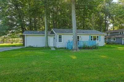 402 W Blackfoot Trail, Greensburg, IN 47240 - Photo 2