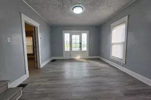 217 Conwell St, Aurora, IN 47001 - Photo 8