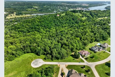 76 Indian Ridge Drive, Aurora, IN 47001 - Photo 2